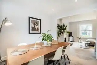 46 Haldane Road, photo 4