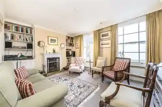 46 Hanover Gardens, photo 2