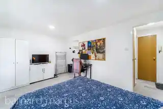 46 Heatherwood Drive, photo 3