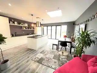 46 Martley Drive, photo 2