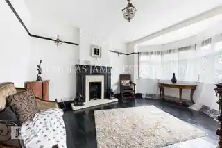 46 Mayfield Avenue, photo 4