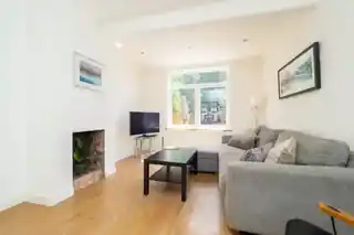 46 Middleton Road, photo 2