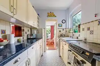 46 Norwood Park Road, photo 3