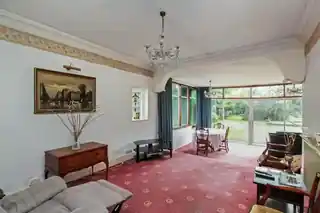 46 Parkway, photo 2