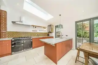 46 Sandrock Road, photo 3