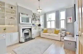 47 Algar Road, photo 2