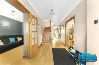47 Boyne Avenue, photo 2