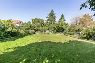 47 Chandos Avenue, photo 4