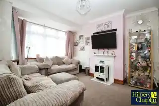 47 Gainsborough Road, photo 2