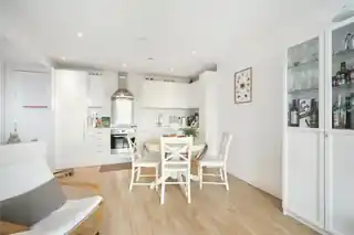 47 Garden Road, photo 3