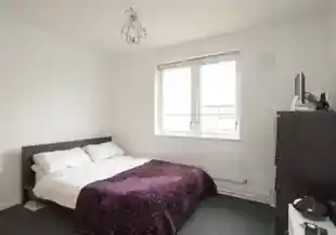 47 Grand Union Crescent, photo 3