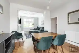 47 Holtwhites Hill, photo 4