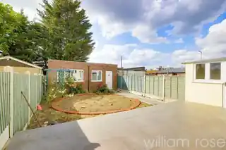 47 Marlands Road, photo 3