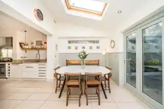 47 Mayhill Road, photo 4