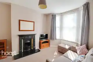 47 Rutland Road, photo 3
