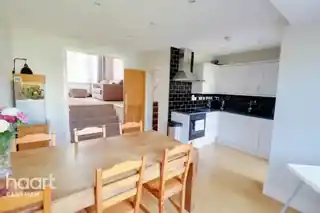 47 Rutland Road, photo 4