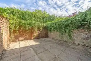 47 Talma Road, photo 3