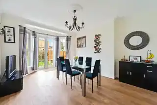 47 The Manor Drive, photo 4