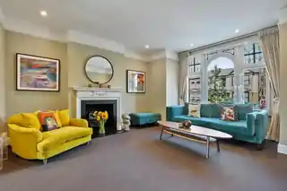 47 Westbere Road, photo 4