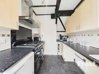 47 Westbourne Road, photo 4