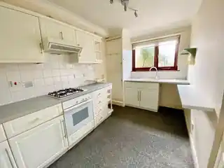 479 Hurst Road, photo 2