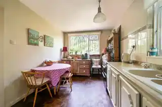 47A Gore Road, photo 4