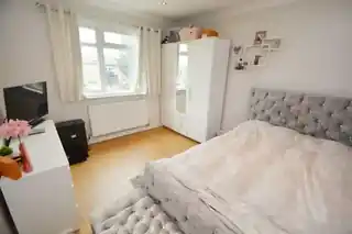 47A Reading Road, photo 4