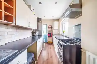 47B Tyrwhitt Road, photo 3