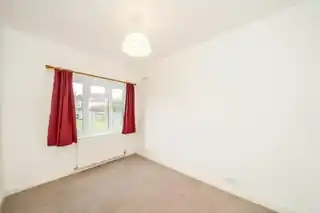 48 Beechwood Avenue, photo 4