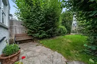48 Bronson Road, photo 3
