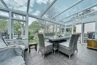 48 Carlton Road, photo 4