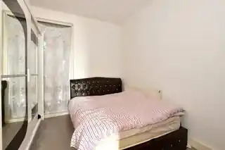 48 Chester Road, photo 4