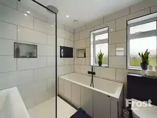 48 Harvest Road, photo 3