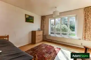 48 Hillcourt Avenue, photo 4
