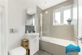 48 Leopold Road, photo 4