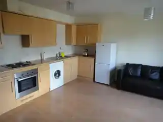 48 Luton Road, photo 2