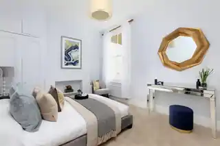 48 Lynn Road, photo 3