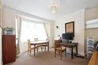 48 Manton Road, photo 3