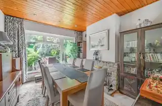 48 Oaks Road, photo 4