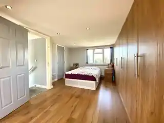 48 Wentworth Crescent, photo 3