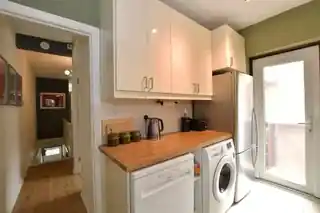 483A Upper Brentwood Road, photo 4