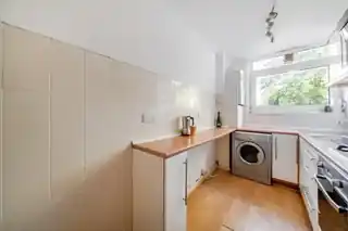 49 Balham New Road, photo 4