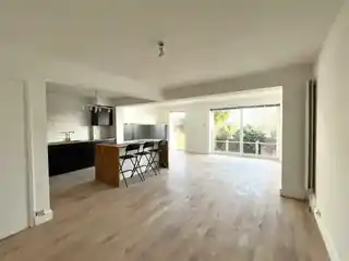 49 Camden Road, photo 3