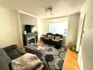 49 Elmcroft Close, photo 3