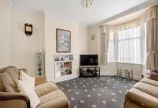 49 Lower Boston Road, photo 2