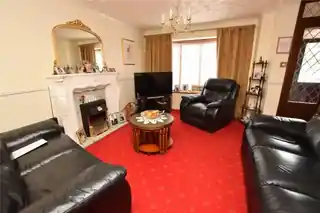 49 Mill Lane, photo 2