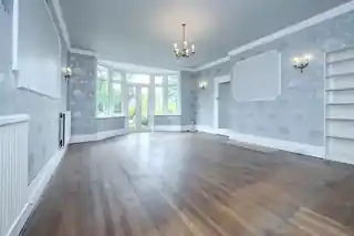49 Oakwood Avenue, photo 3