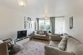 49 Popham Road, photo 3