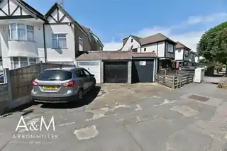 49 Sunnymede Drive, photo 2