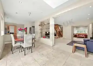 49 Temple Avenue, photo 4